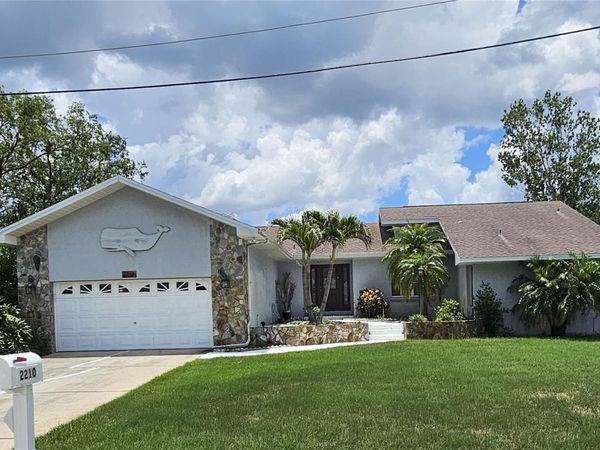 2210 BAYOU DRIVE , HOLIDAY, FL 34691
