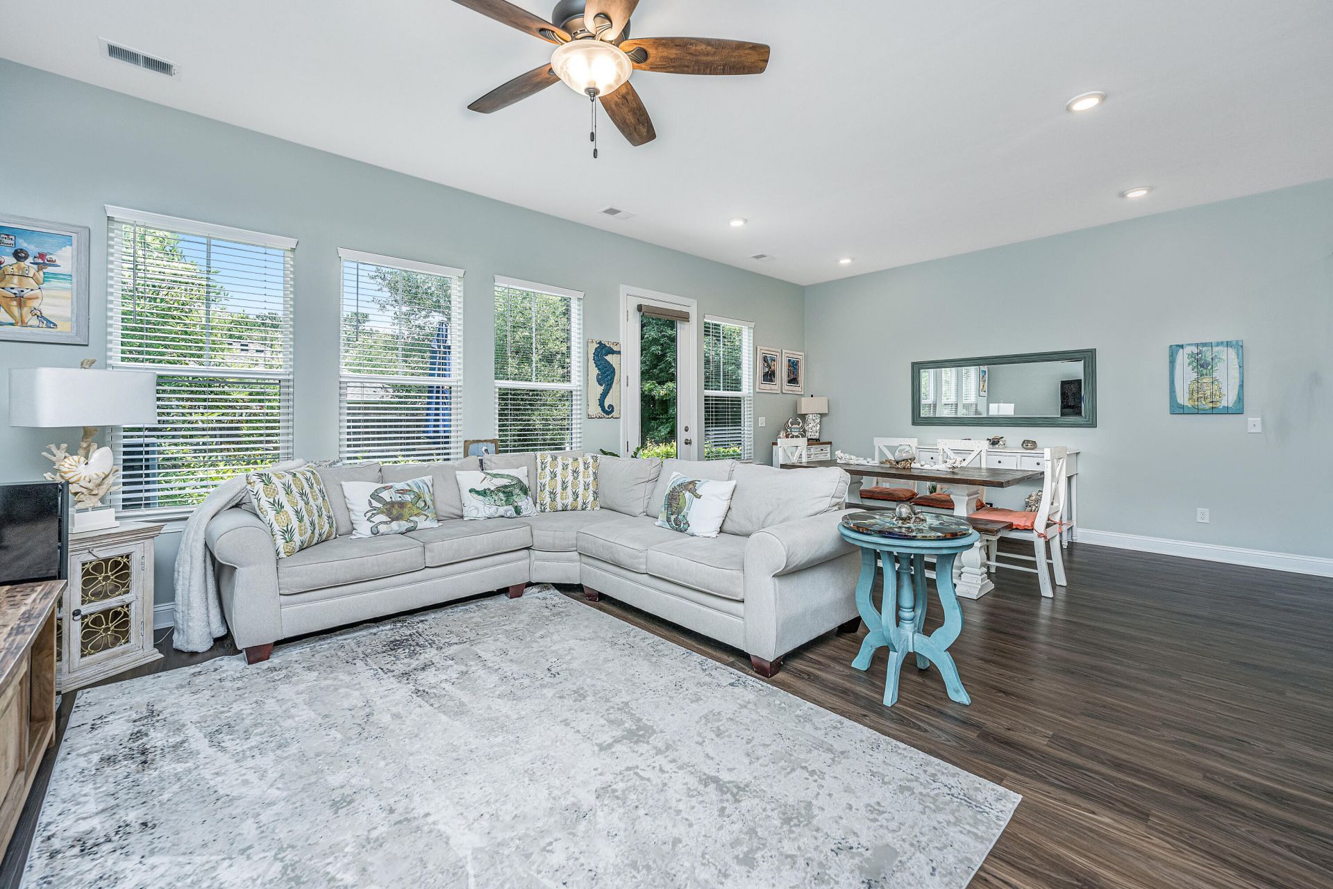 3044 Emma Lane Photo 12