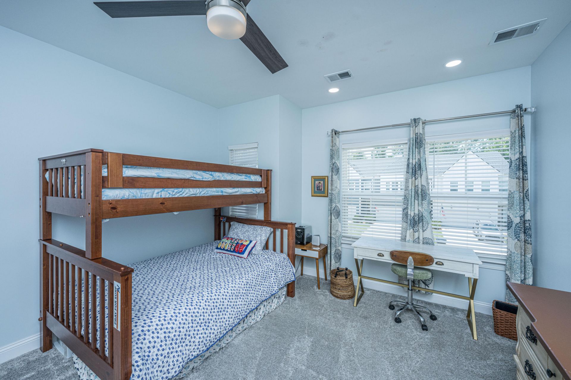3044 Emma Lane Photo 25