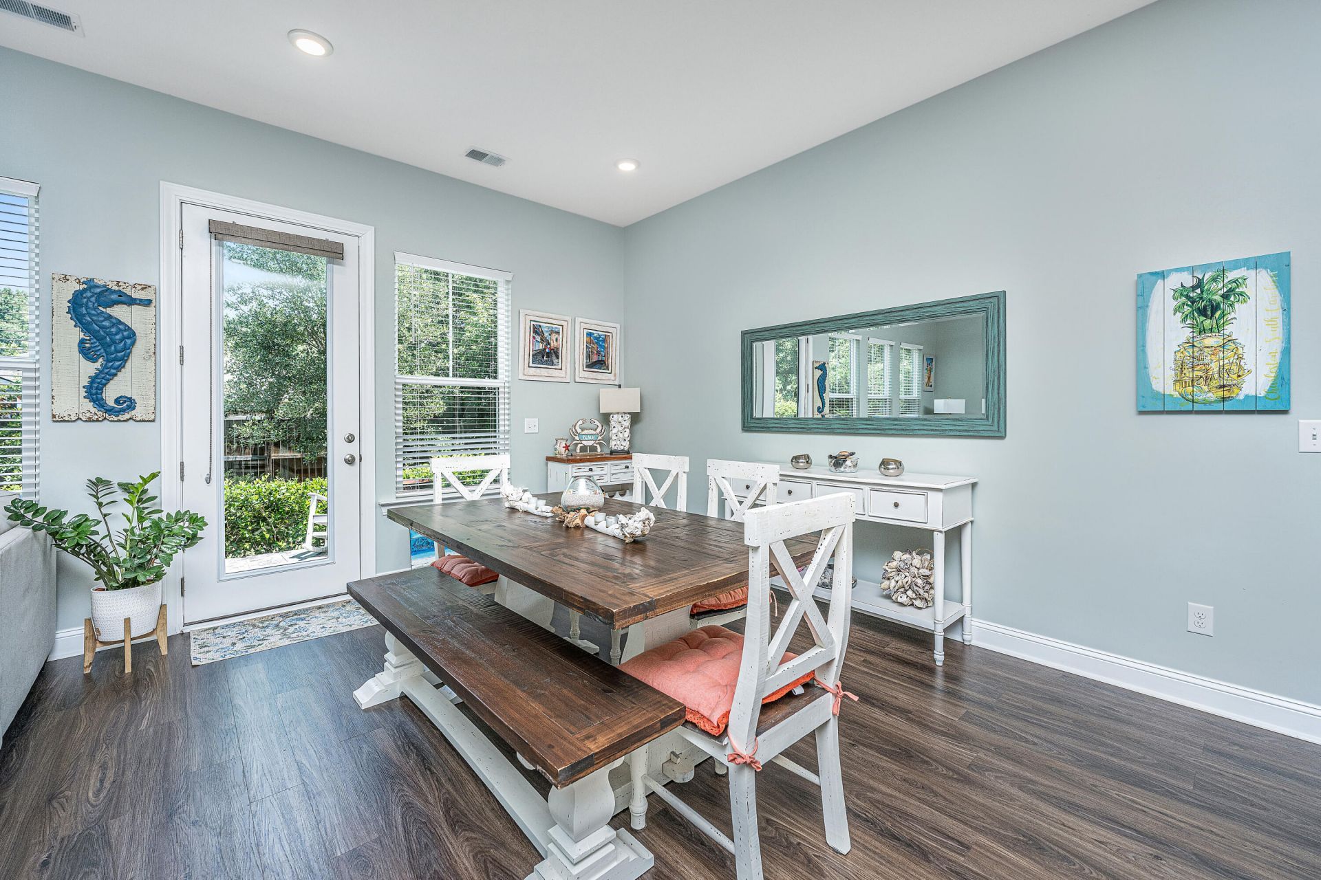 3044 Emma Lane Photo 8