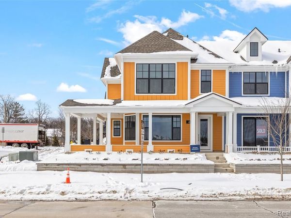 416 S Center Street , Northville, MI 48167