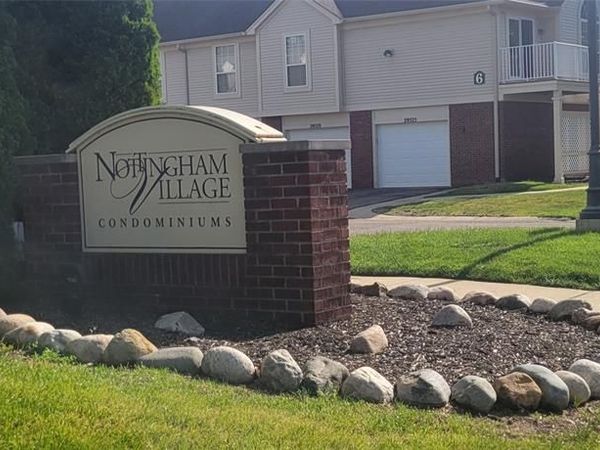 29599 Nottingham Circle , Livonia, MI 48152