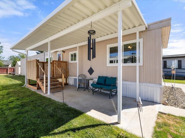 227 W Silver City Dr, Boise, ID 83713