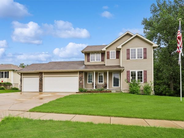800 N Kenwood Boulevard, Indianola, IA 50125