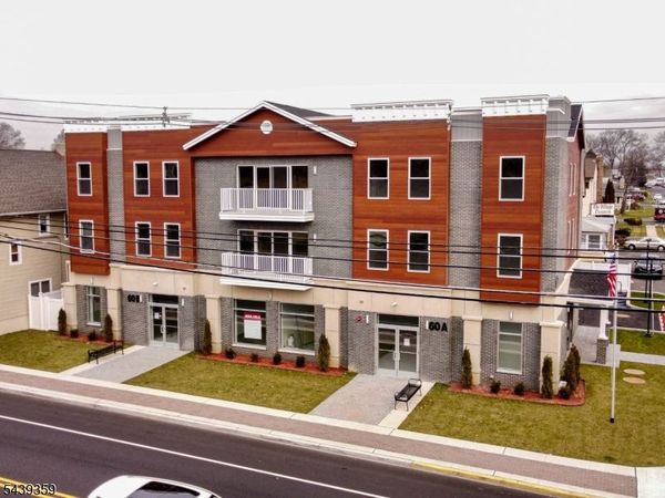 62 Westfield Ave, Clark, NJ 07066