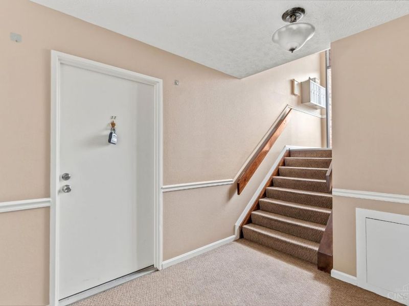 9511 Canyon Pass Drive, West Chester, OH 45011 Photo 3