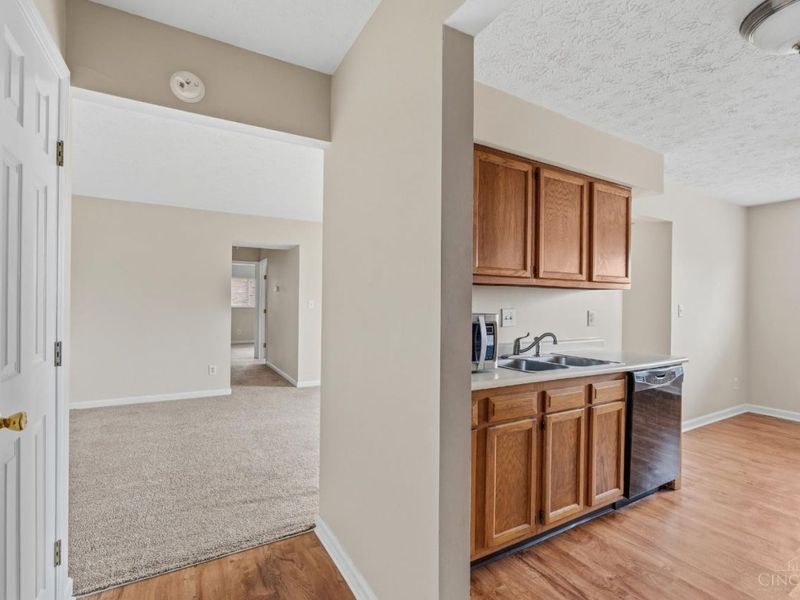 9511 Canyon Pass Drive, West Chester, OH 45011 Photo 5