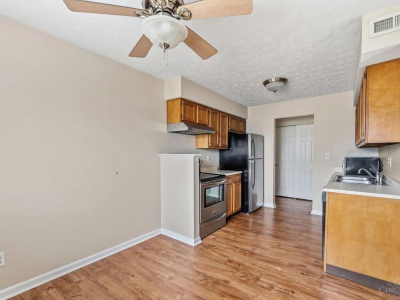 9511 Canyon Pass Drive, West Chester, OH 45011 Photo 9