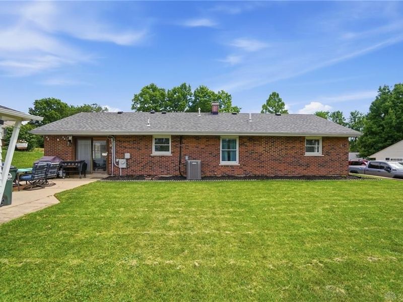 2937 E Cunnington Lane, Kettering, OH 45420 Photo 6