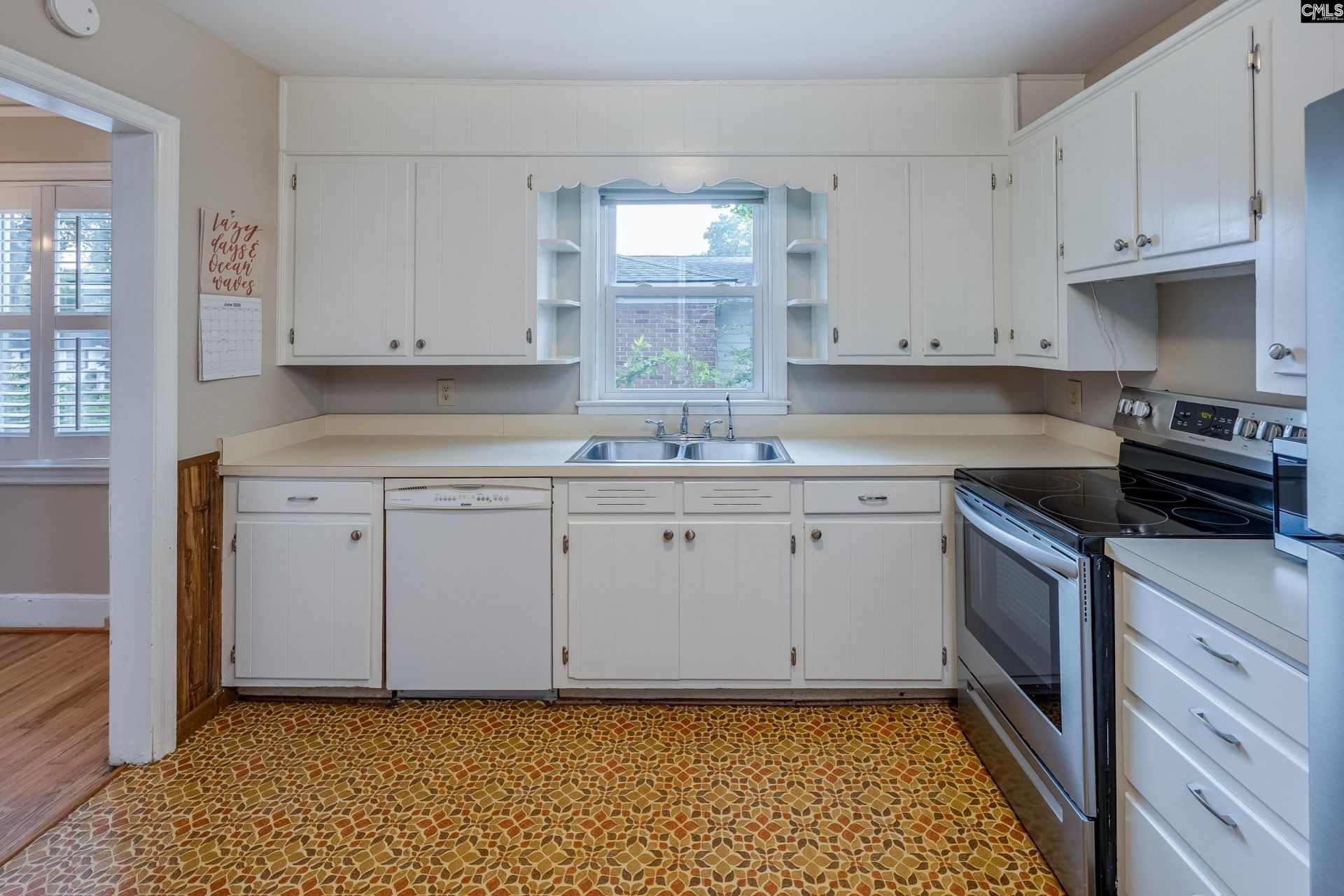 1035 Elm Avenue  Photo 21