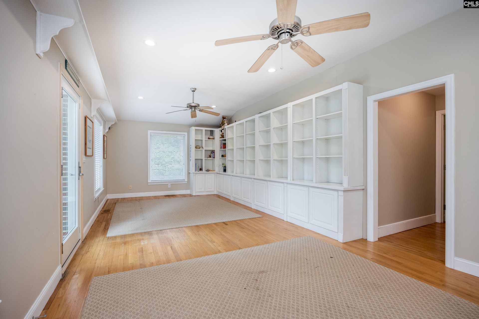 1035 Elm Avenue  Photo 26