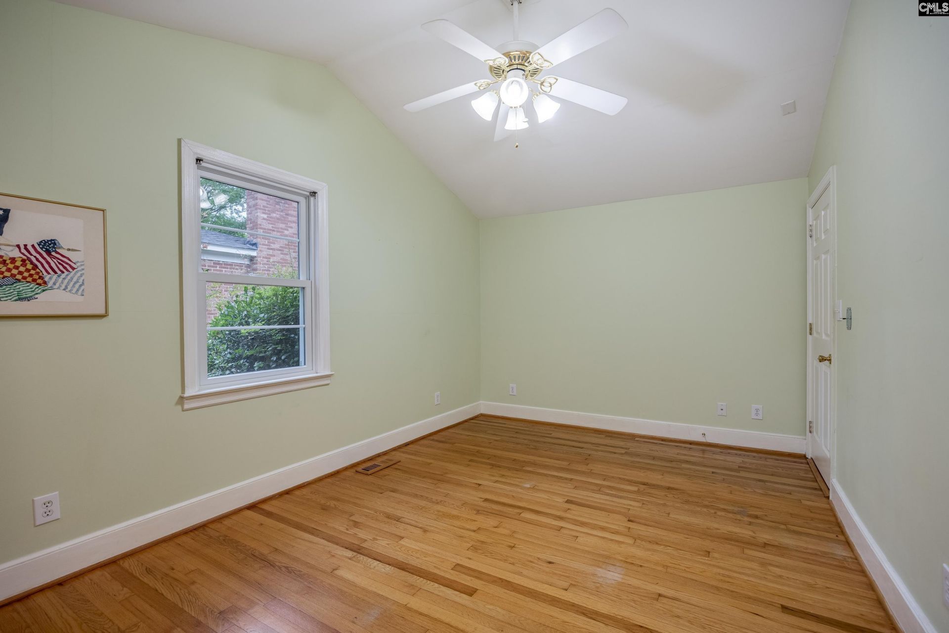 1035 Elm Avenue  Photo 31