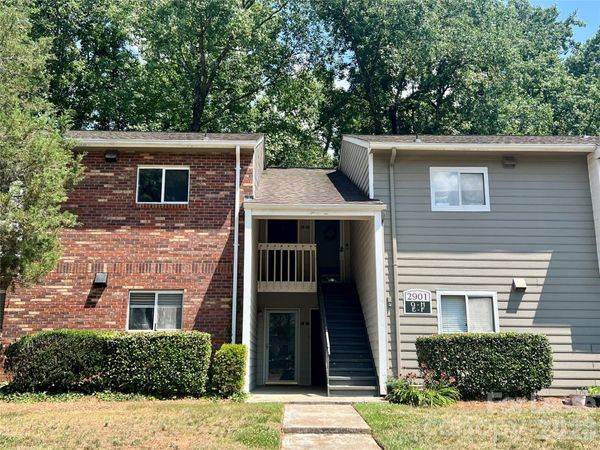 2901 Heathstead Place, Unit G, Charlotte, NC 28210