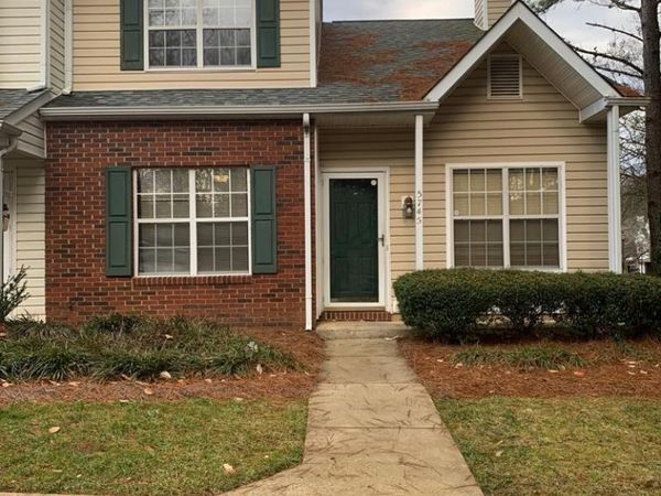5745 Prescott Court , Charlotte, NC 28269