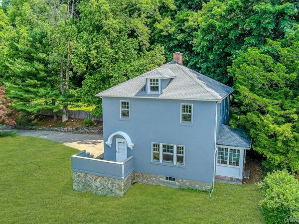 24 Gory Brook Road , Sleepy Hollow, NY 10591