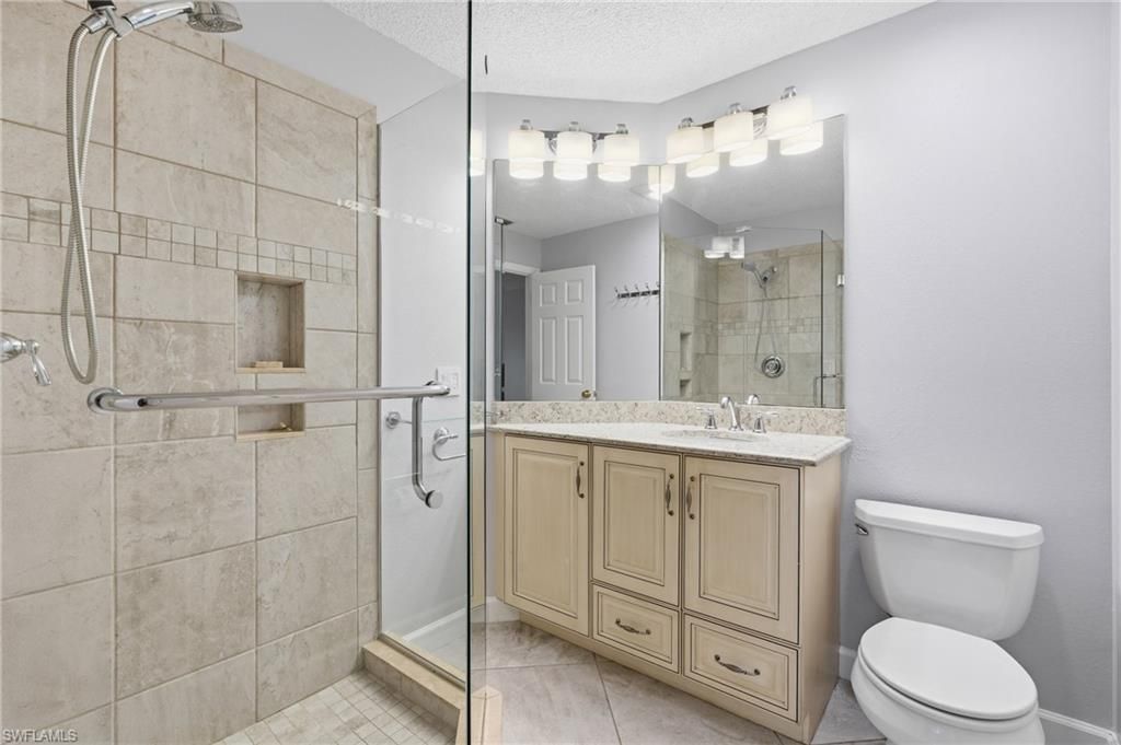 1706 Kings Lake Blvd , Unit 203, Naples, FL 34112 Photo