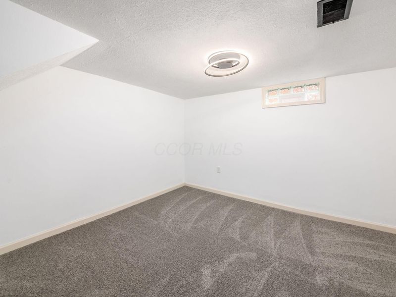 4277 Beechgrove Drive , Grove City, OH 43123 Photo 38