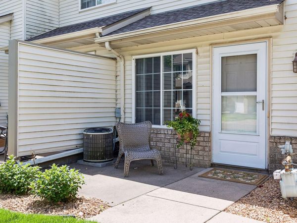 7943 Forest Boulevard , Unit I, Woodbury, MN 55125