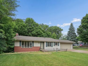 903 Circle Drive, Buffalo, MN 55313