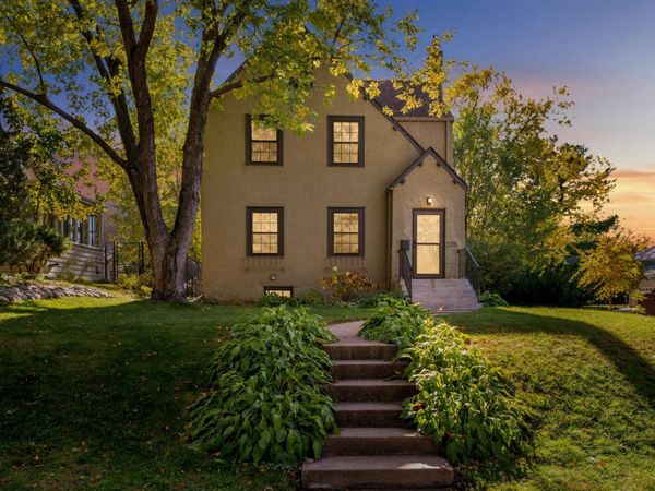 2715 Robbins Street, Minneapolis, MN 55410