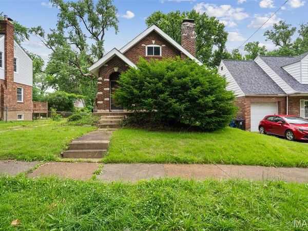 7027 Camden Court , University City, MO 63130