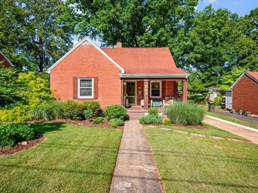 903 Westview Drive, Lynchburg, VA 24502
