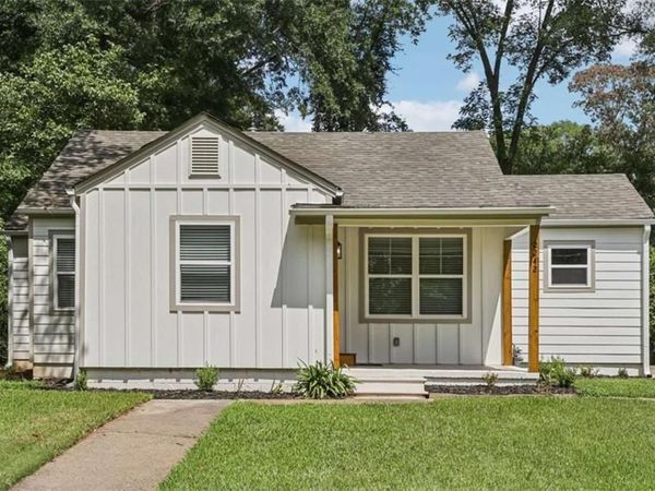 2242 Jernigan Drive , Atlanta, GA 30315