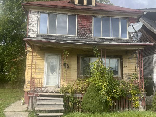 190 Midland Street, Highland Park, MI 48203