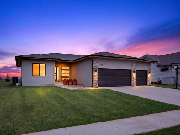 3817 NW Beechwood Street, Ankeny, IA 50023