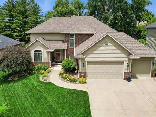 4625 Plumwood Drive, West Des Moines, IA 50265