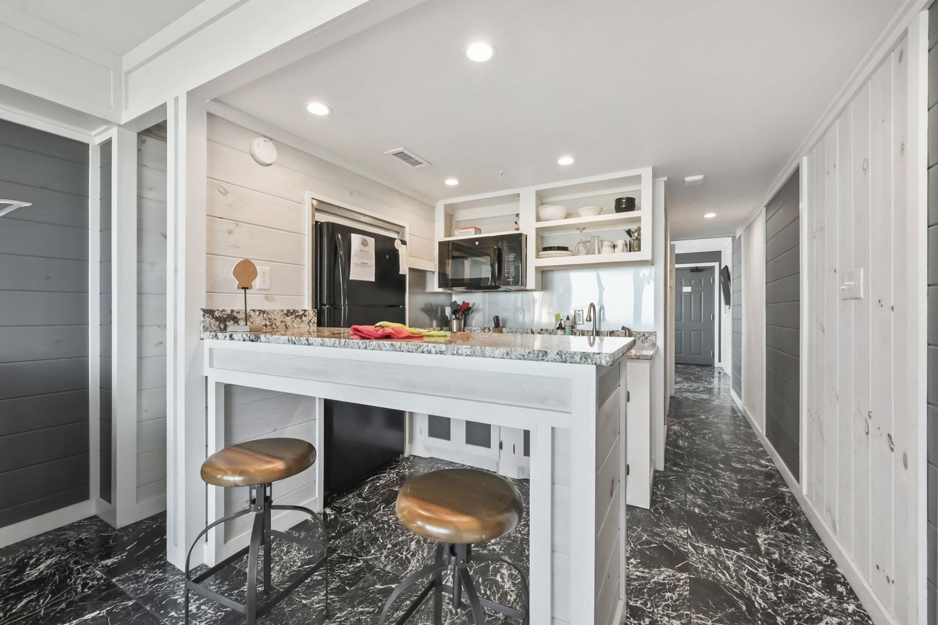2310 N Ocean Blvd.  Photo 16