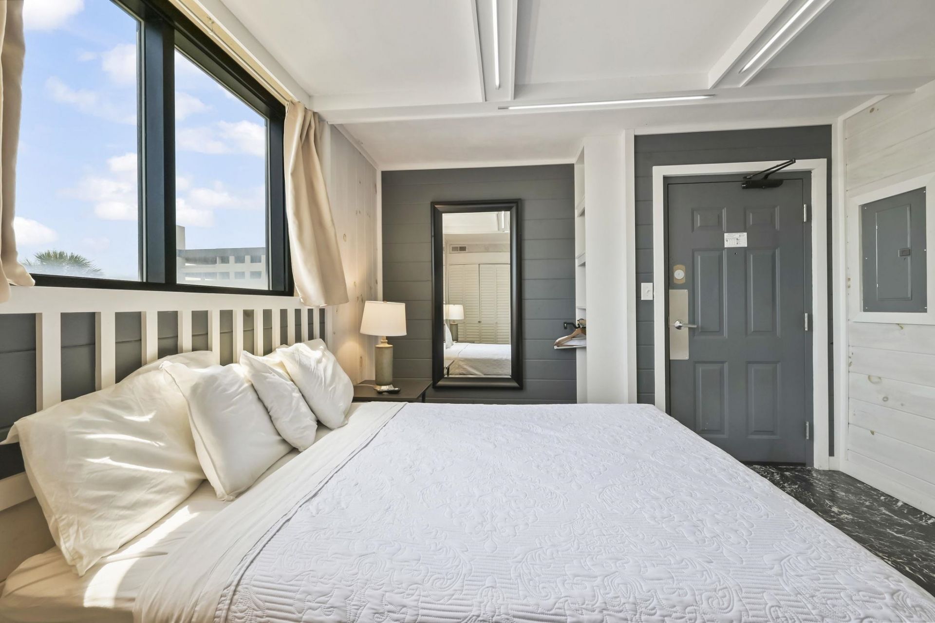 2310 N Ocean Blvd.  Photo 6