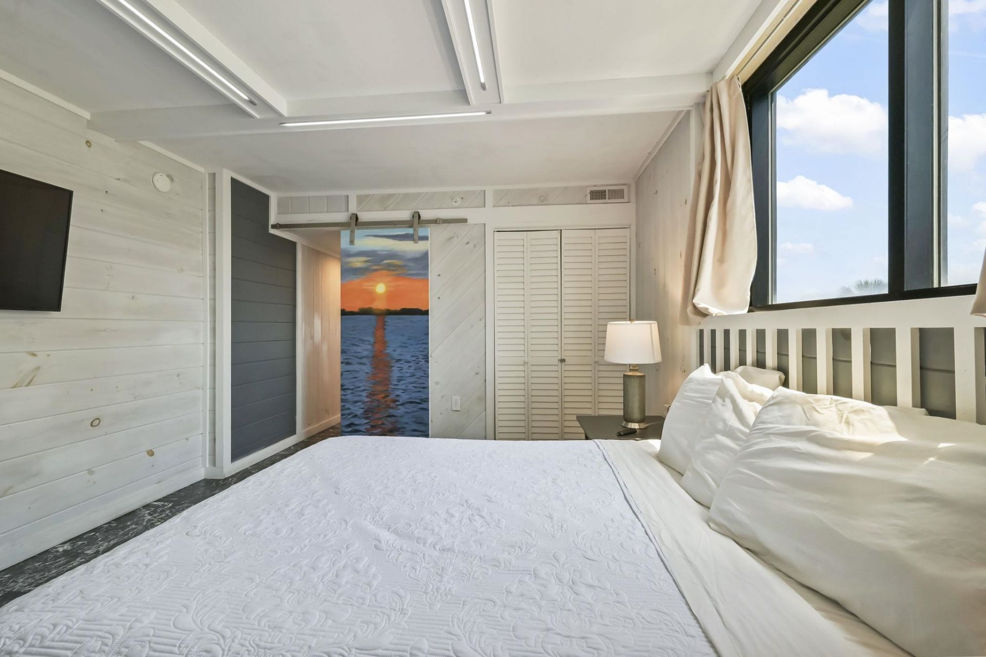 2310 N Ocean Blvd.  Photo 8