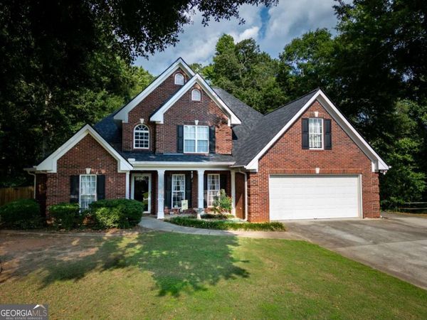 385 Glynnshire Court, Covington, GA 30016