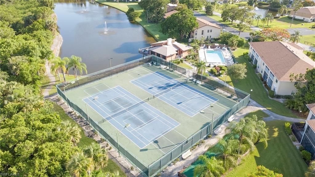 5709 Foxlake Dr, Unit 208, North Fort Myers, FL 33917 Photo