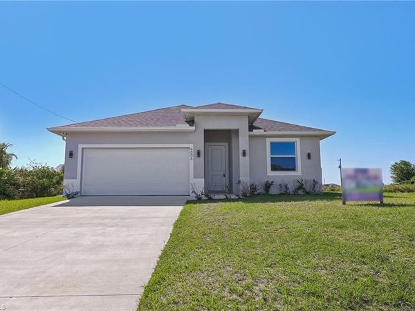 9006 S Castle CIR, LABELLE, FL 33935