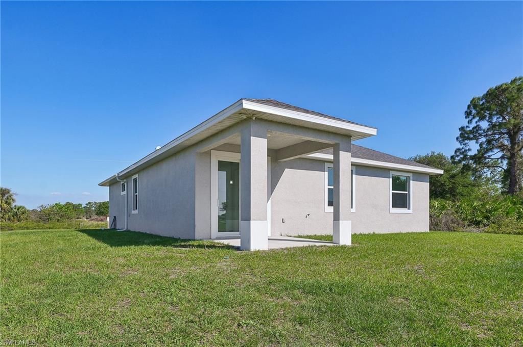 9006 S Castle Cir, Labelle, FL 33935 Photo