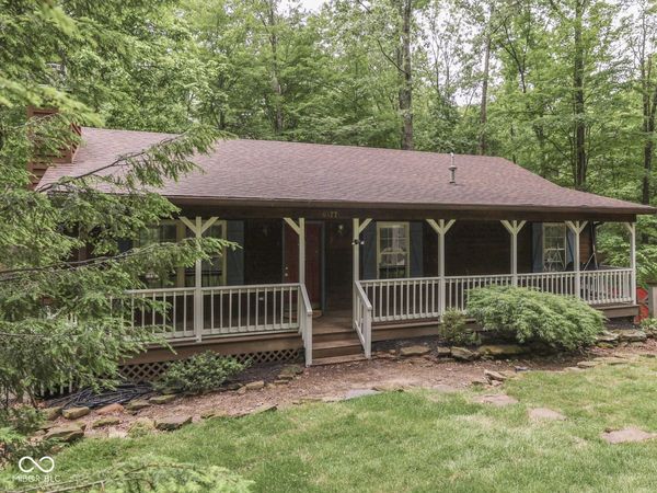 6477 Black Bear Drive, Nineveh, IN 46164