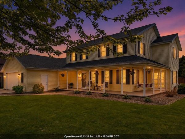 1079 GRASSY PLAINS DRIVE, Neenah, WI 54956