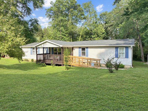 1713 Santa Barbara Circle , Soddy Daisy, TN 37379