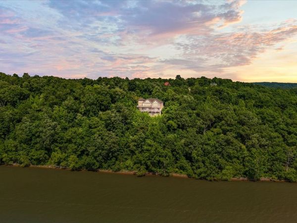 300 Sunset Ridge, Waverly, TN 37185