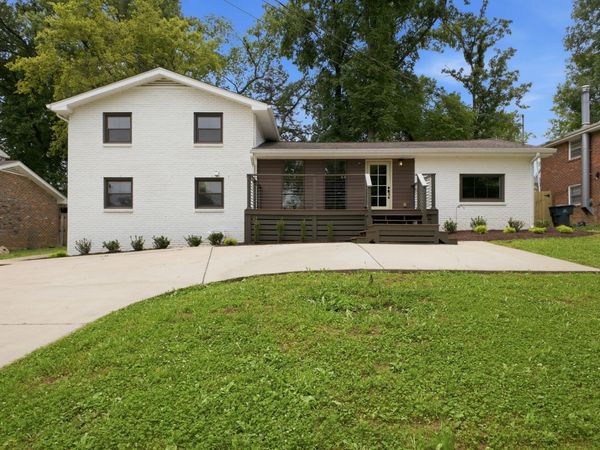 2515 Sleepy Hollow Dr , Nashville, TN 37217