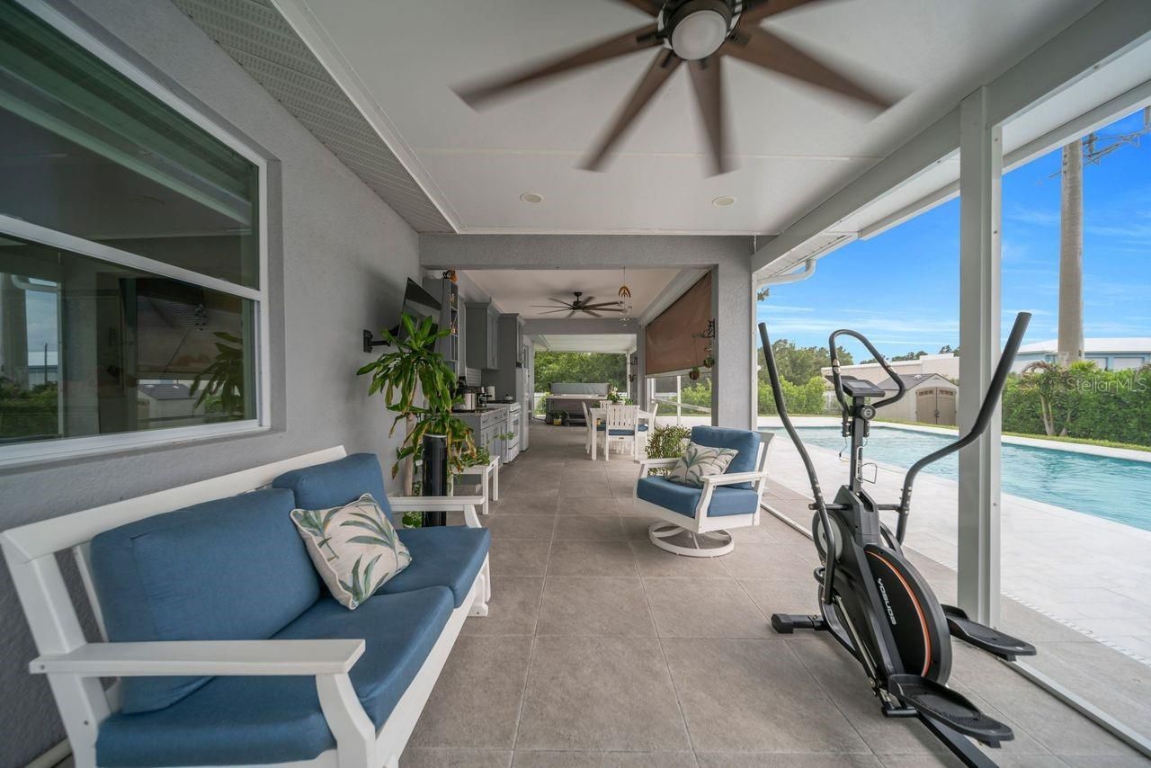 60 Floyd Avenue S, Lehigh Acres, FL 33976 Photo