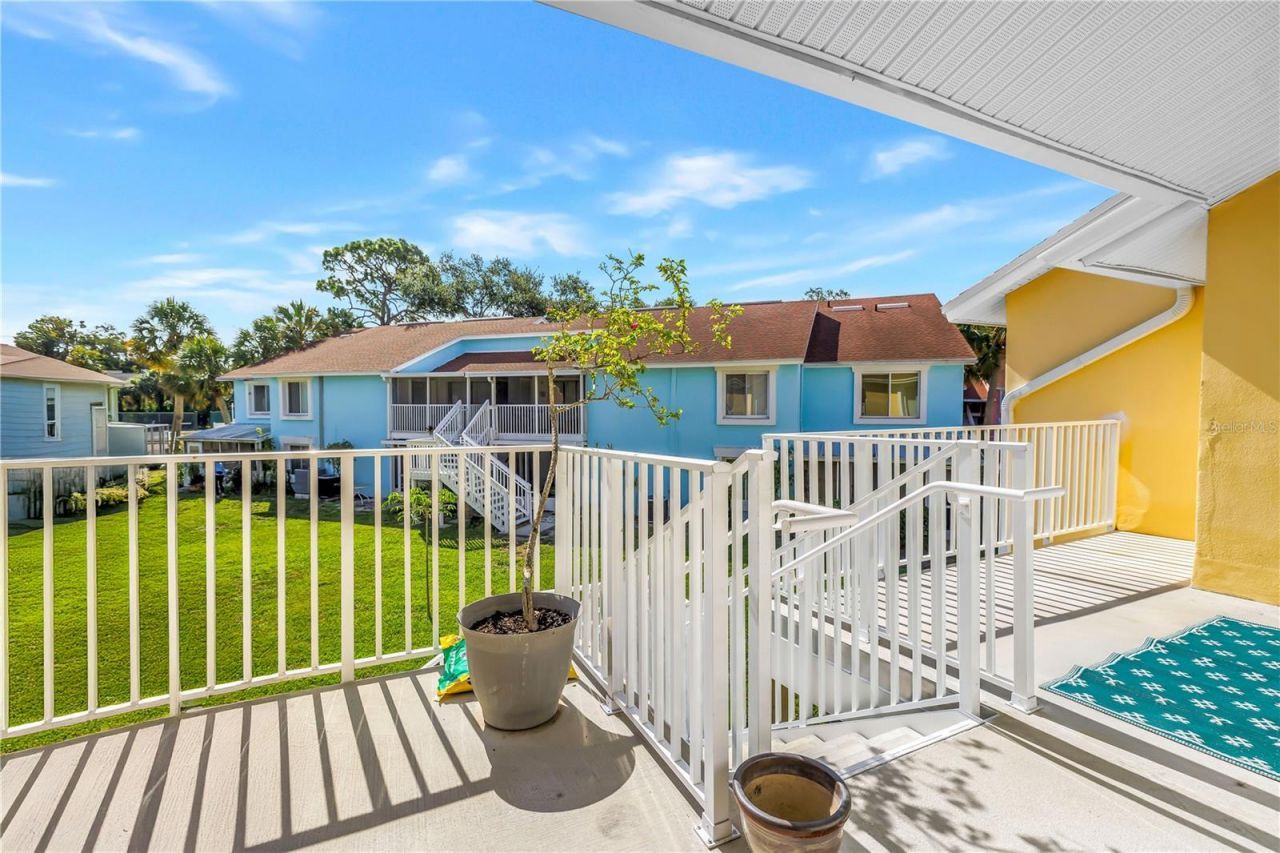 3580 41st Lane S, Unit I, Saint Petersburg, FL 33711 Photo