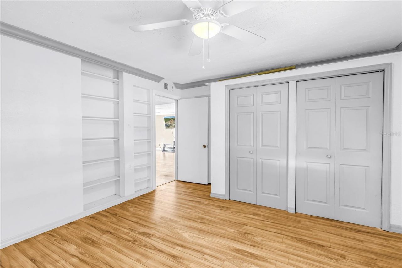 3580 41st Lane S, Unit I, Saint Petersburg, FL 33711 Photo