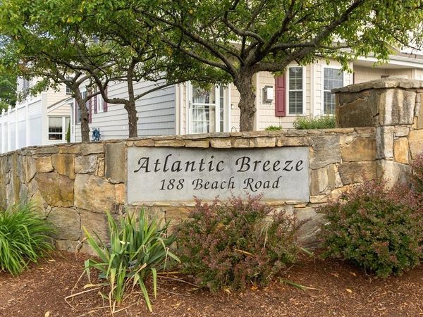188 Beach Road, Unit 16, Salisbury, MA 01952