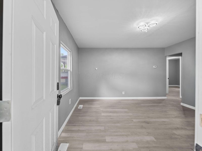 354 S Harris Avenue, Columbus, OH 43204 Photo 7