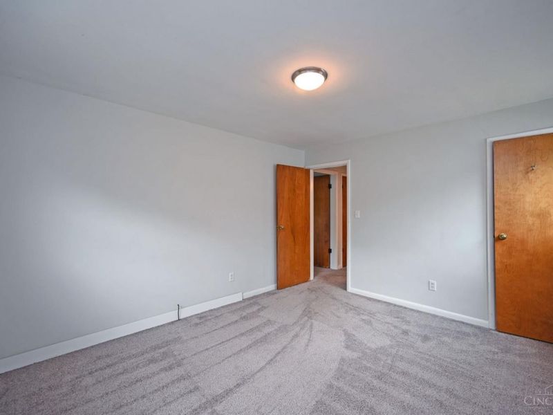 808 Schiff Avenue, Cincinnati, OH 45205 Photo 19