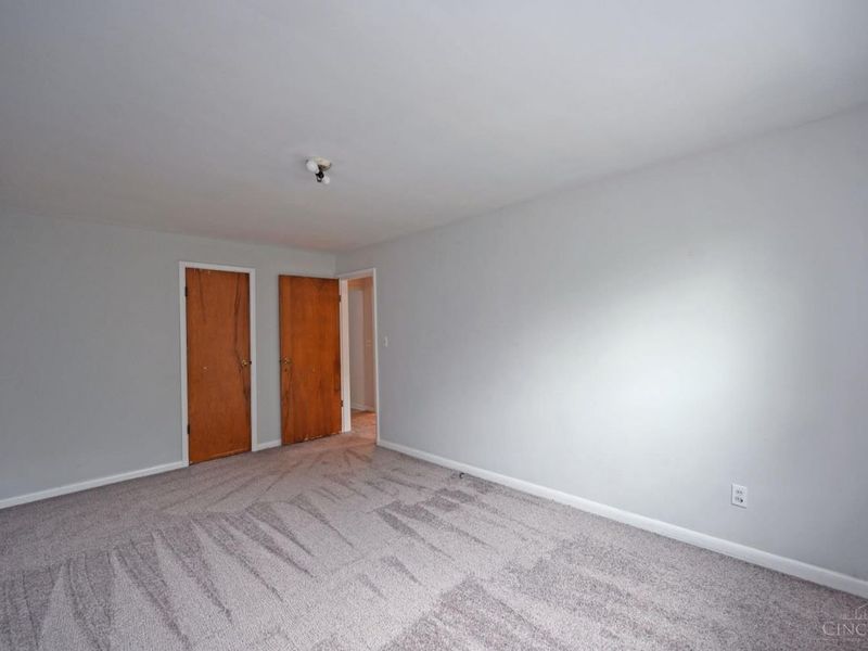 808 Schiff Avenue, Cincinnati, OH 45205 Photo 23
