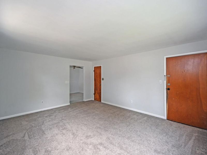 808 Schiff Avenue, Cincinnati, OH 45205 Photo 7